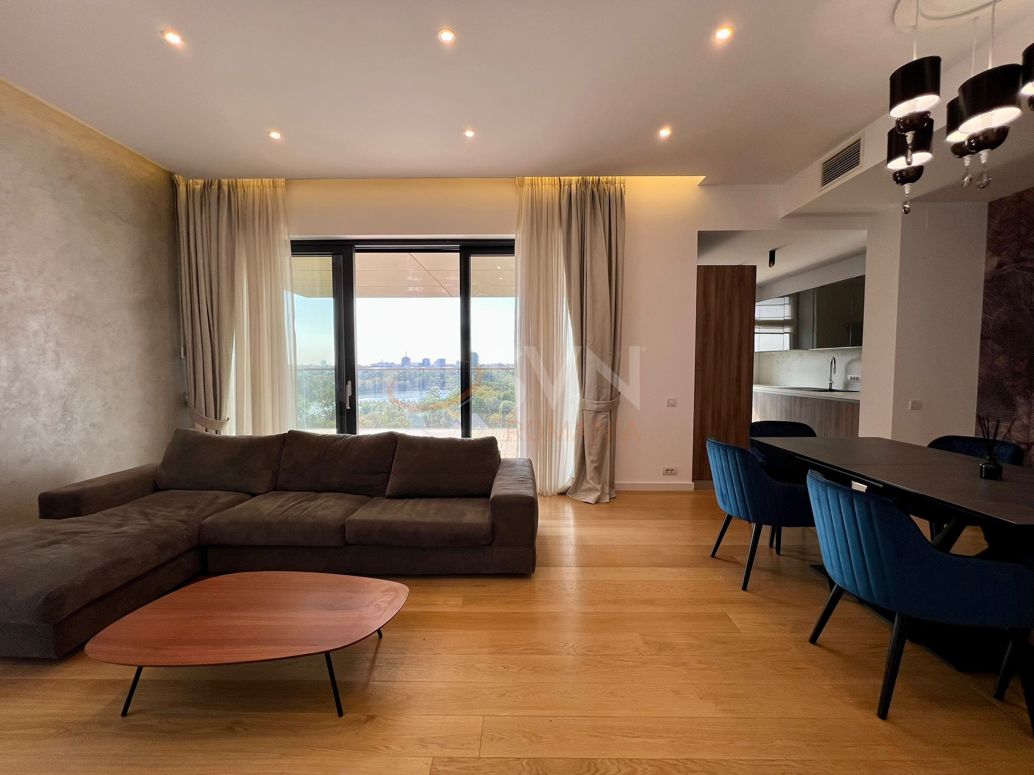 Apartament, 4 camere Bucuresti/Herastrau