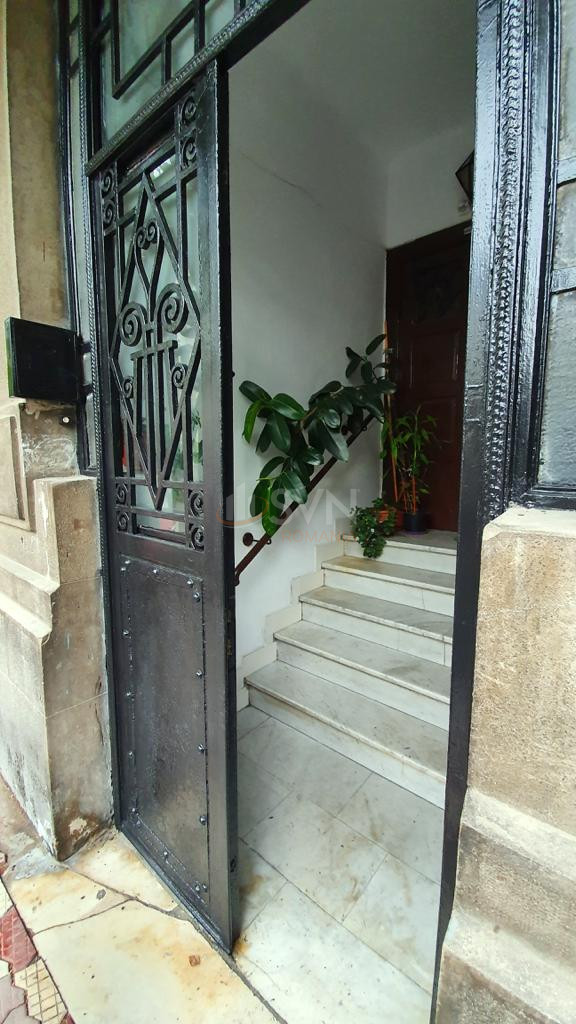 Apartament, 4 camere Bucuresti/Piata Romana