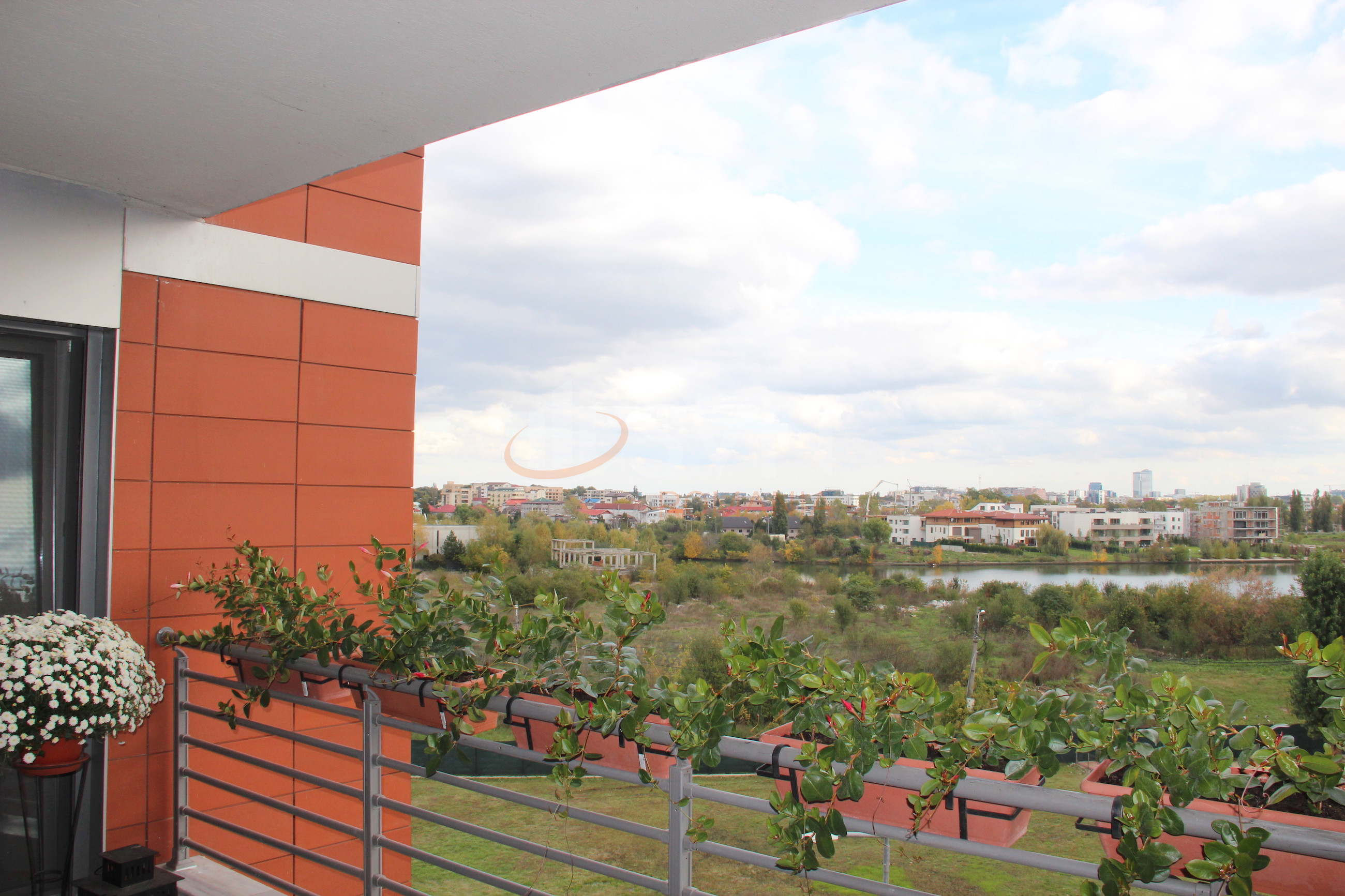 Apartament, 4 camere Bucuresti/Sisesti