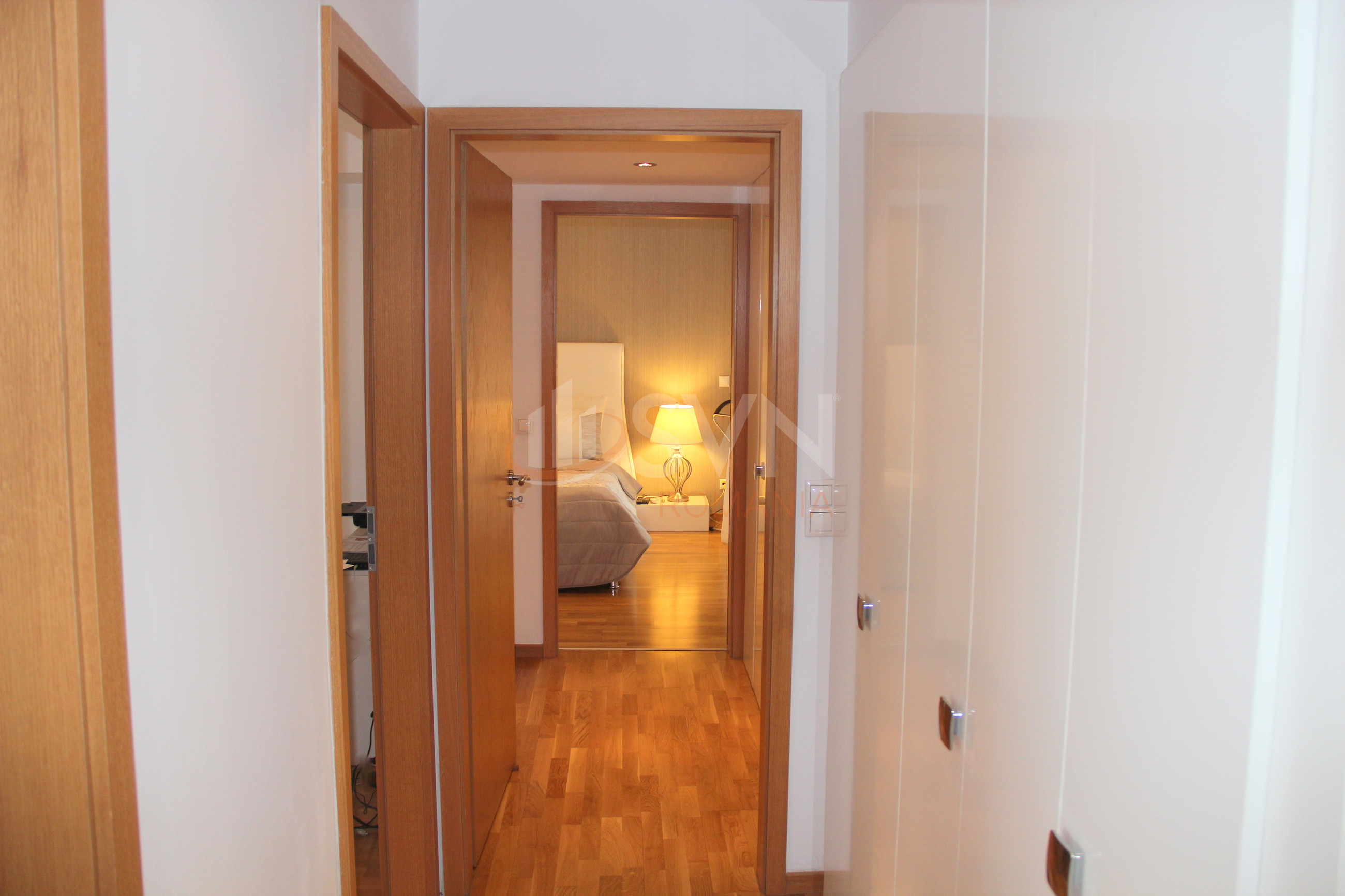 Apartament, 4 camere Bucuresti/Sisesti