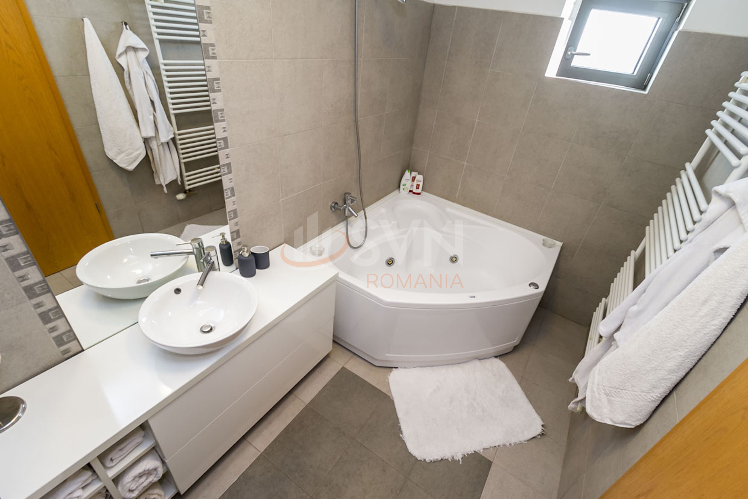 Apartament, 4 camere Bucuresti/Sisesti