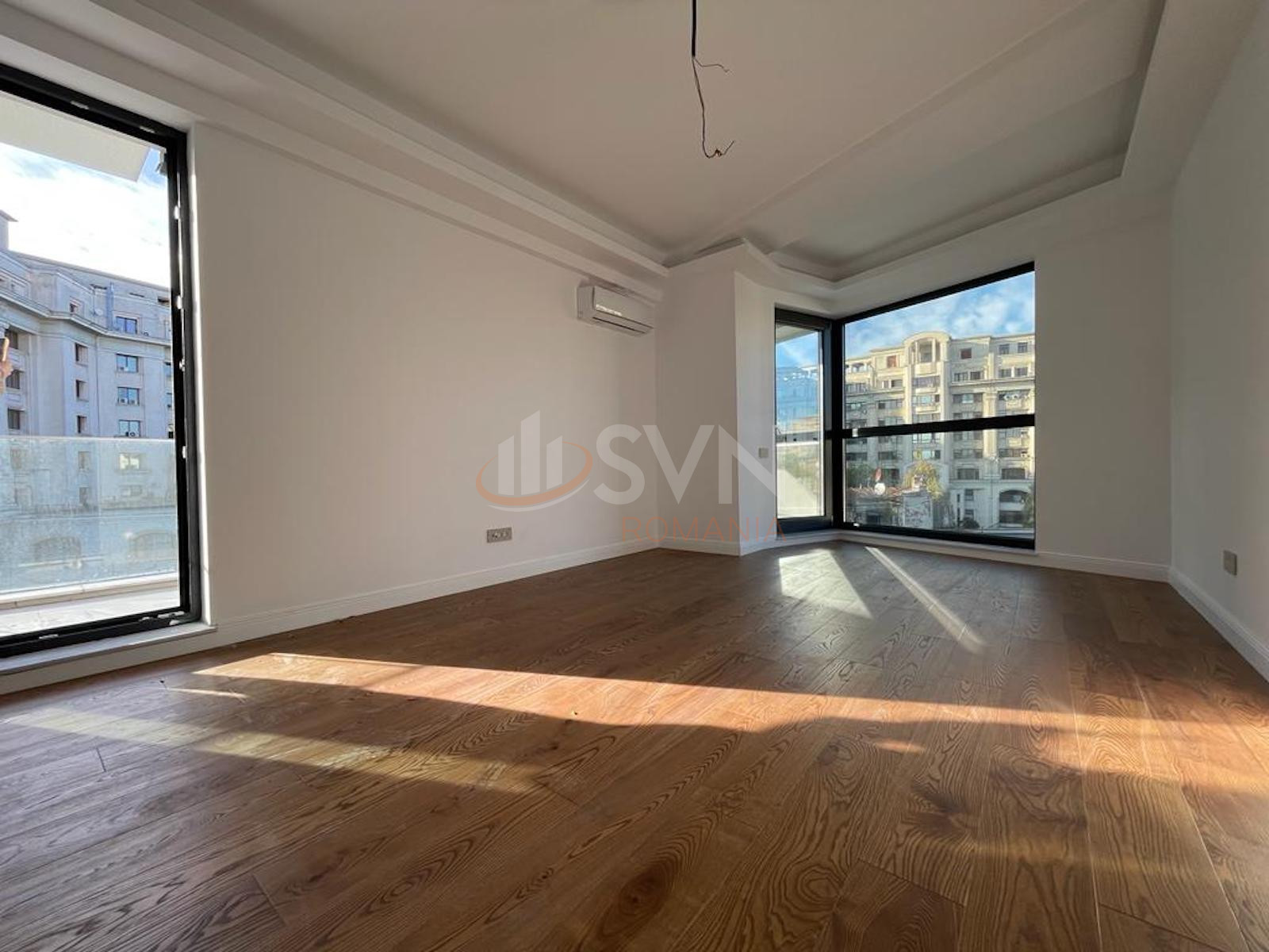 Apartament, 4 camere Bucuresti/Piata Unirii (s3)