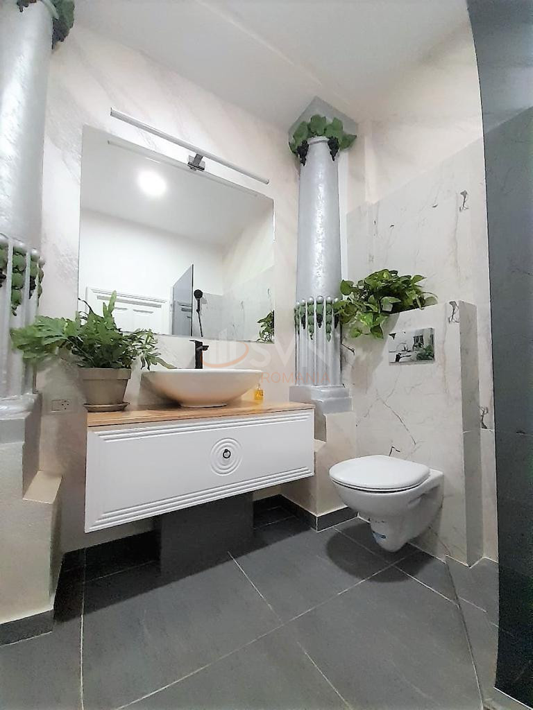 Apartament, 4 camere Bucuresti/Calea Victoriei