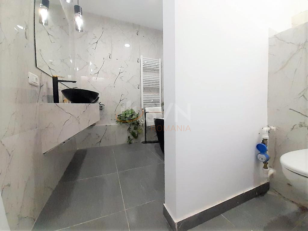 Apartament, 4 camere Bucuresti/Calea Victoriei