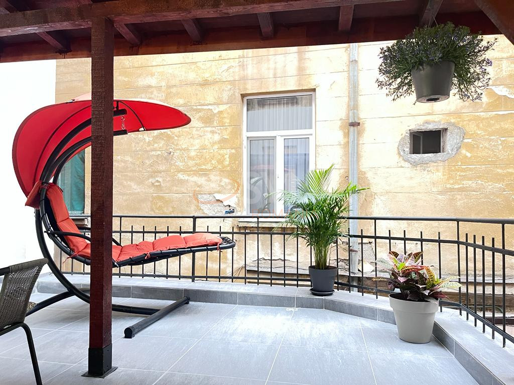 Apartament, 4 camere Bucuresti/Calea Victoriei