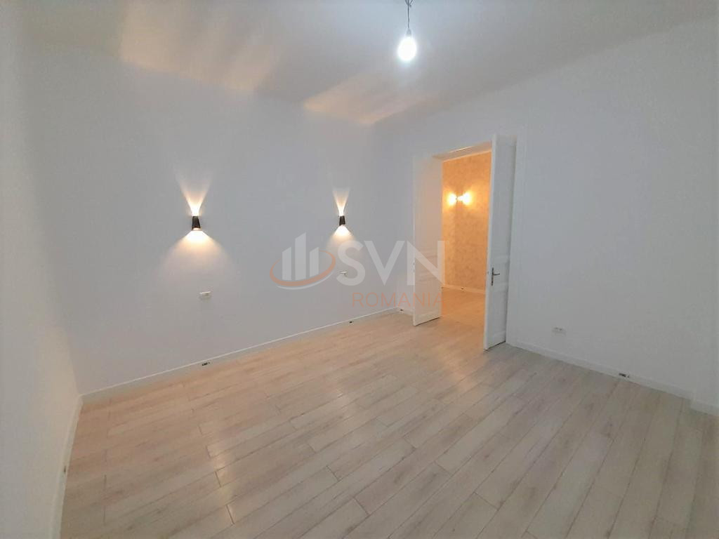 Apartament, 4 camere Bucuresti/Calea Victoriei