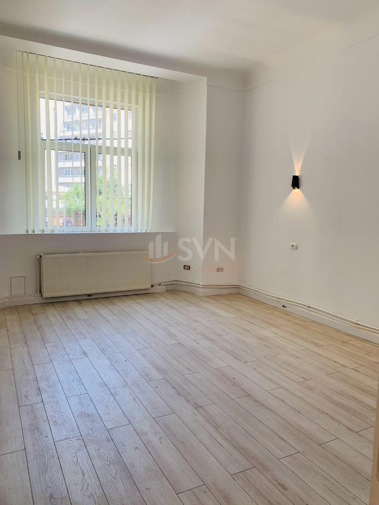 Apartament, 4 camere Bucuresti/Calea Victoriei