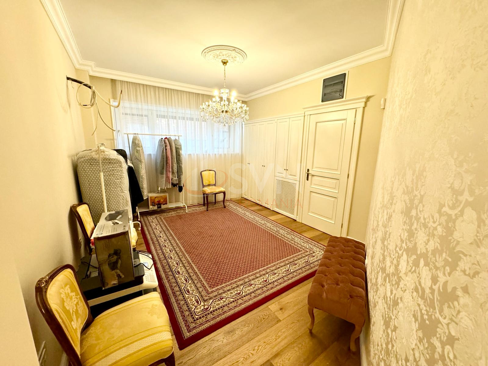 Apartament, 4 camere Bucuresti/Primaverii