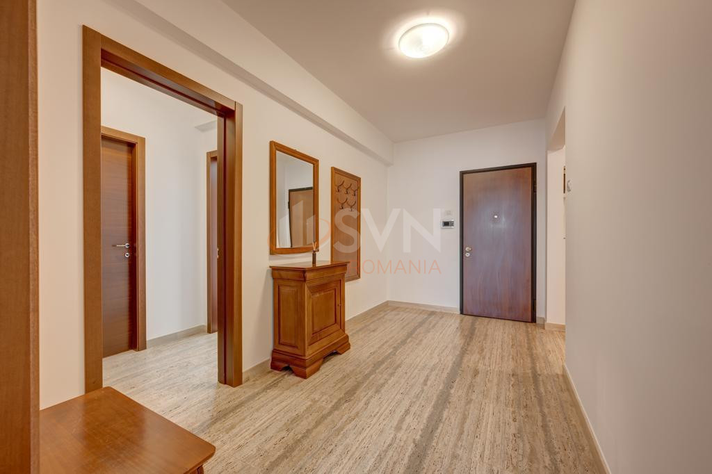 Apartament, 4 camere Bucuresti/Dacia