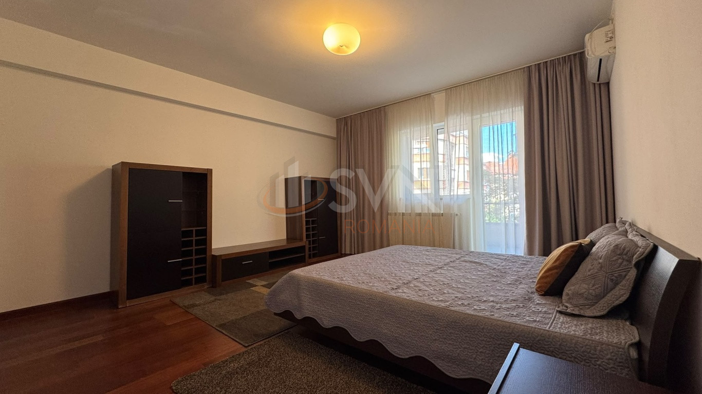 Apartament, 4 camere Bucuresti/Polona
