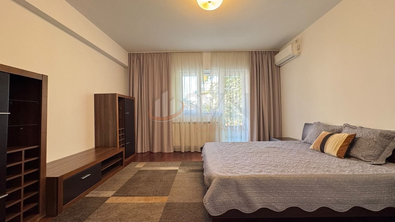 Apartament, 4 camere Bucuresti/Polona
