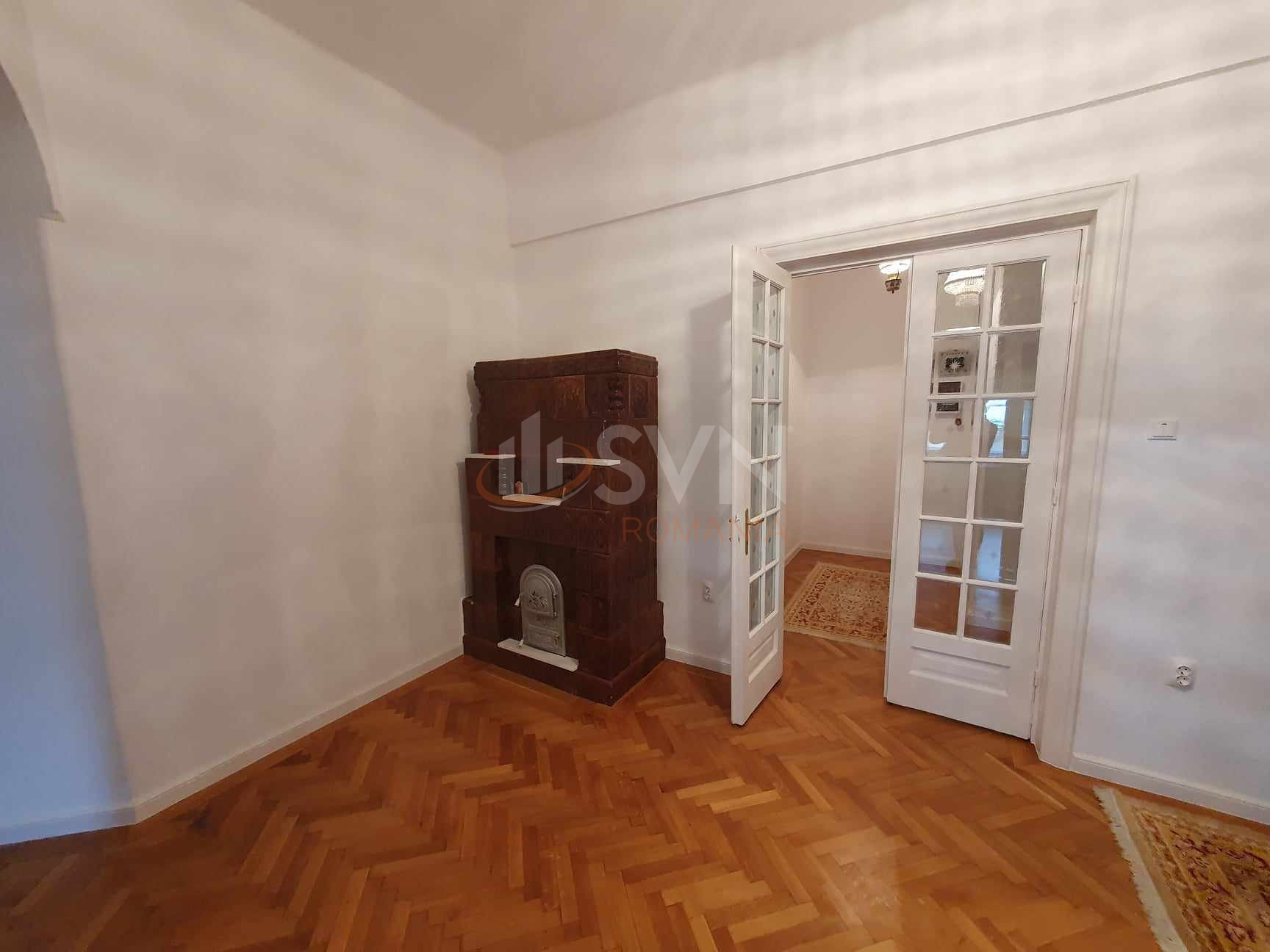 Apartament, 4 camere Bucuresti/Piata Unirii (s3)