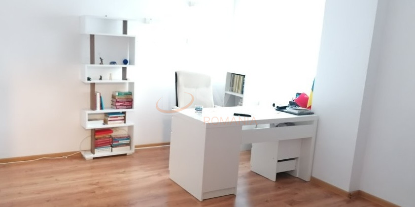 Apartament, 4 camere Bucuresti/Piata Romana