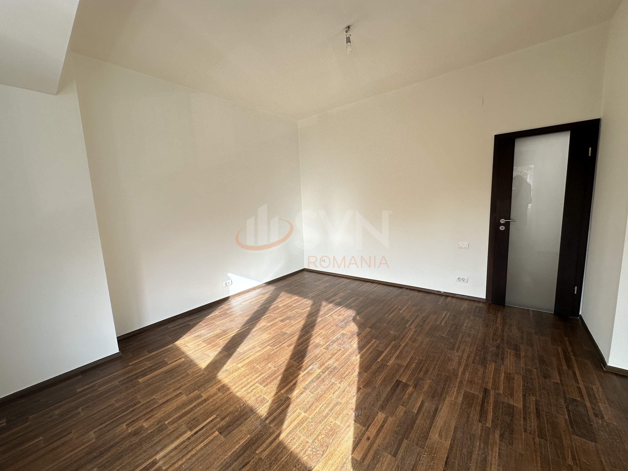 Apartament, 4 camere Bucuresti/Cismigiu