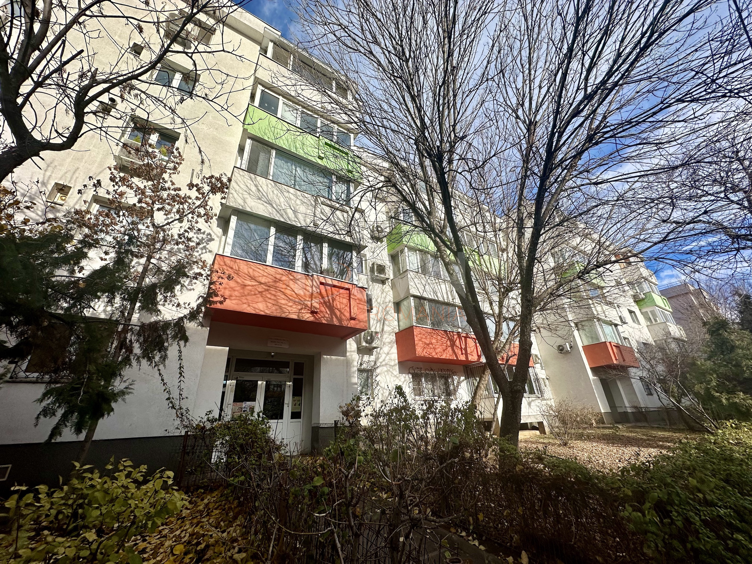 Apartament, 4 camere Bucuresti/Aviatiei