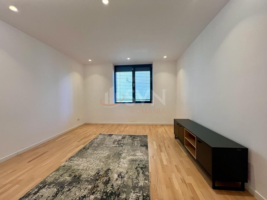 Apartament, 4 camere Bucuresti/Herastrau