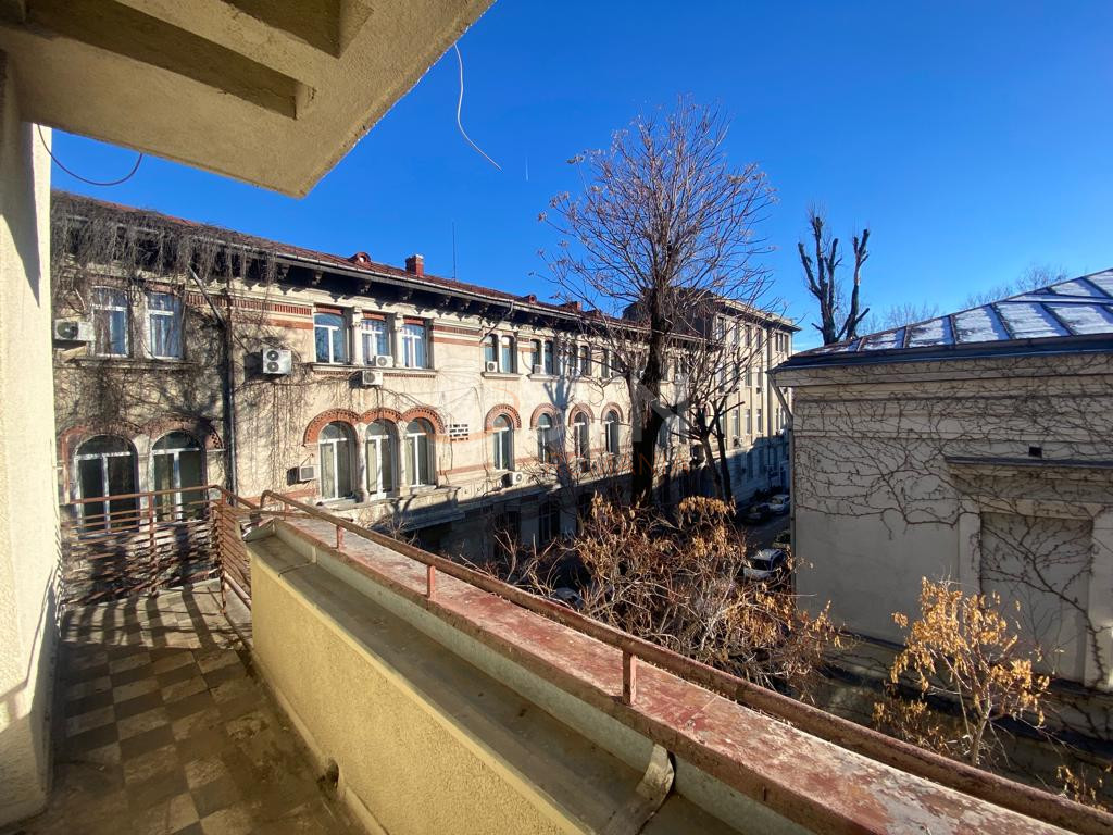 Apartament, 4 camere Bucuresti/Cismigiu