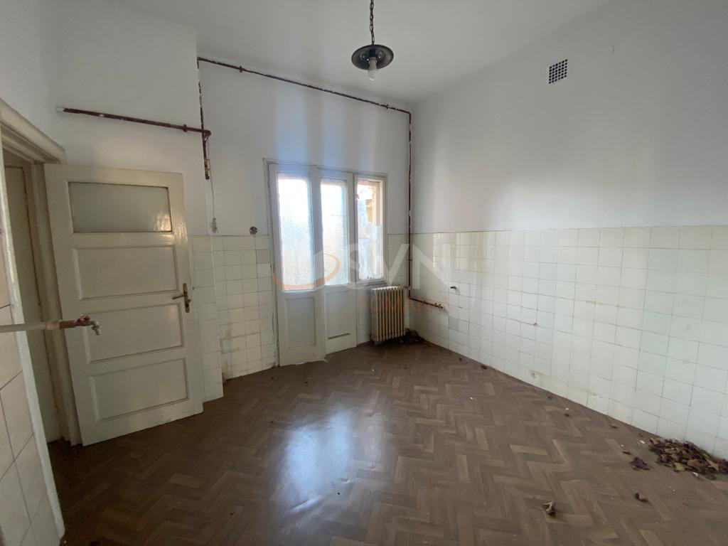 Apartament, 4 camere Bucuresti/Cismigiu