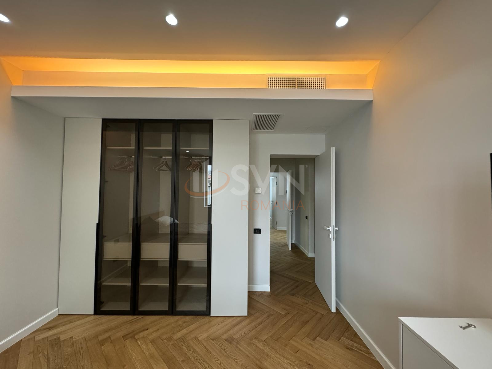 Apartament, 4 camere Bucuresti/Herastrau