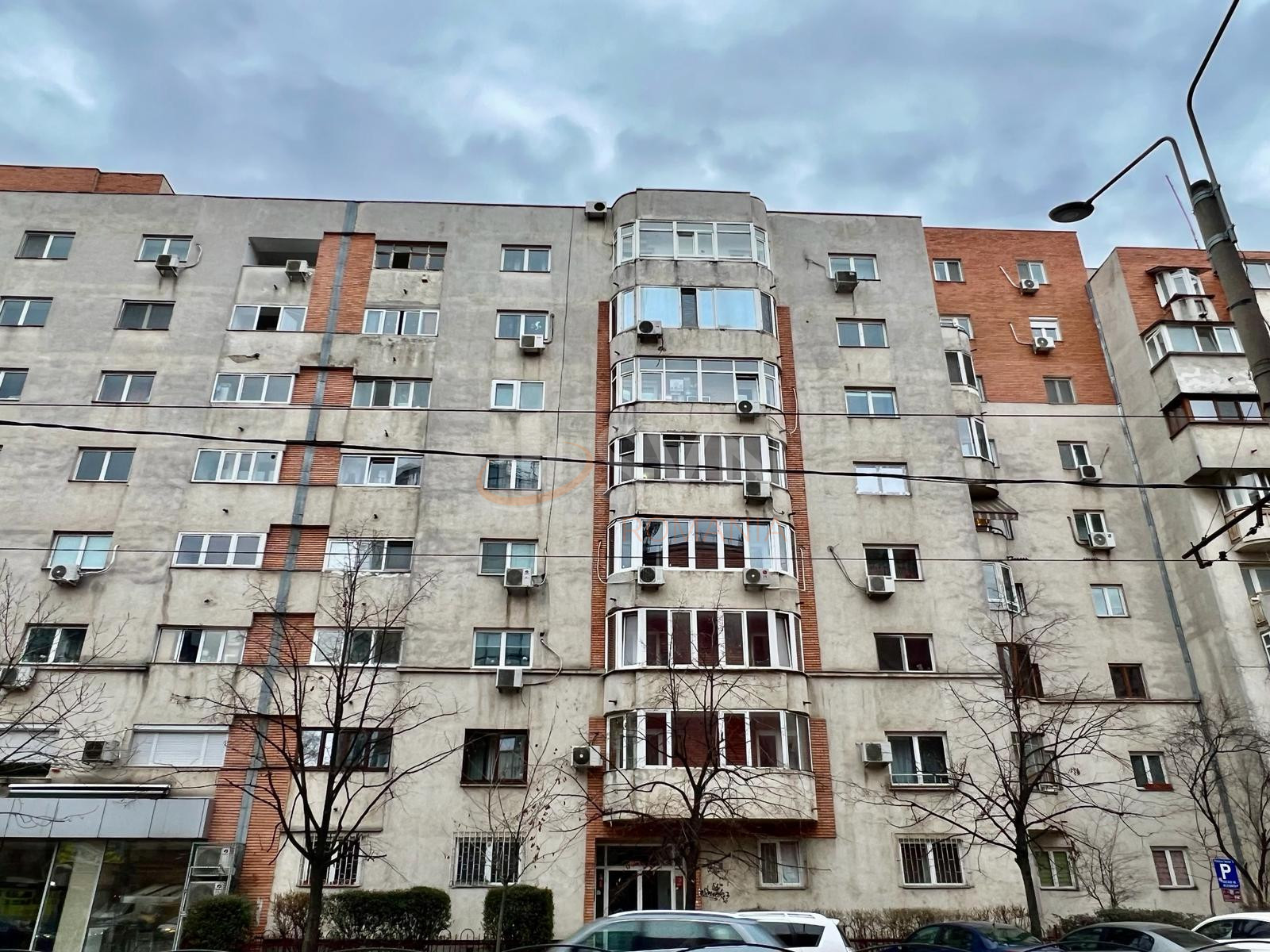 Apartament, 4 camere Bucuresti/Calea Calarasilor