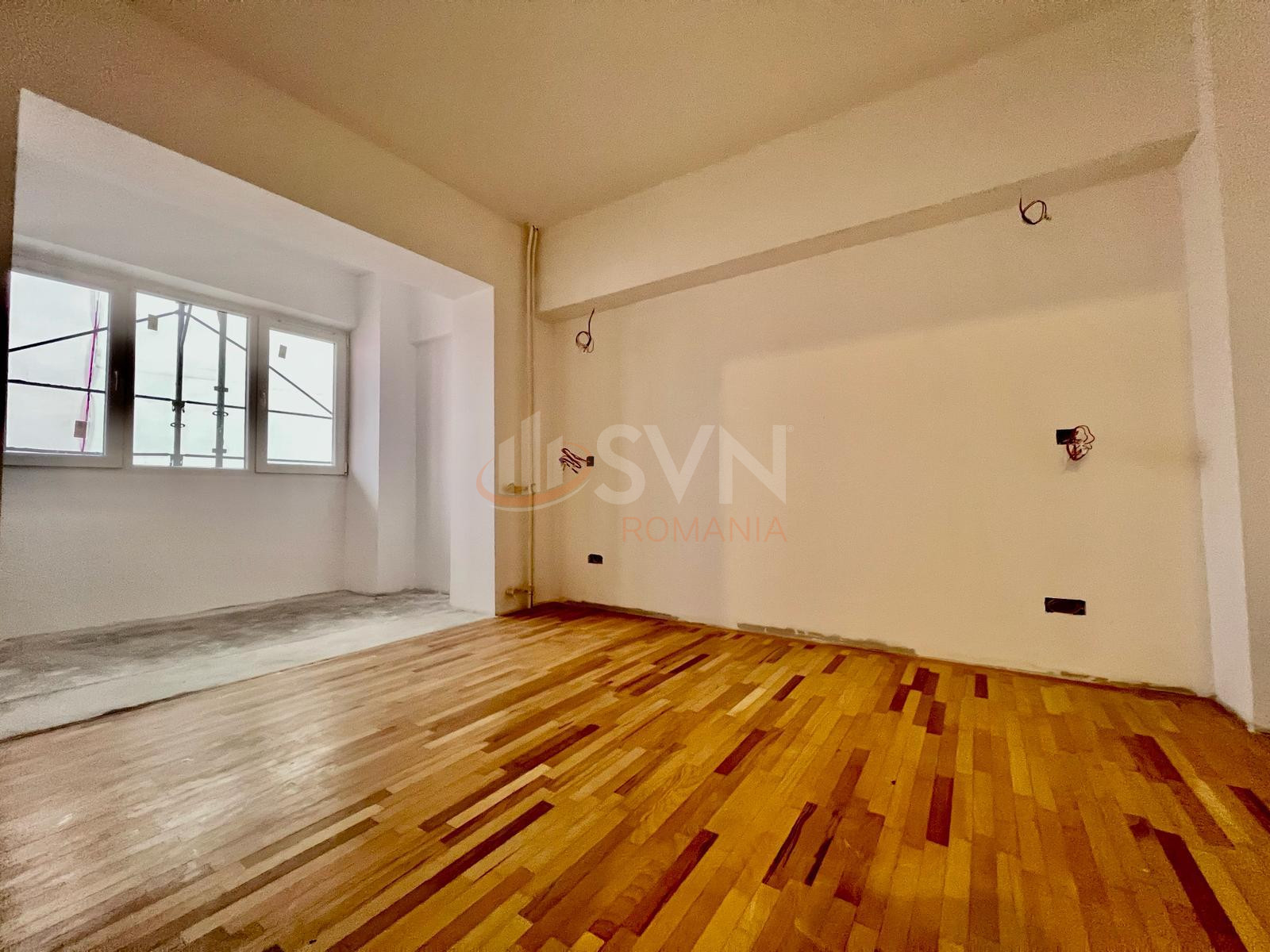 Apartament, 4 camere Bucuresti/Calea Calarasilor