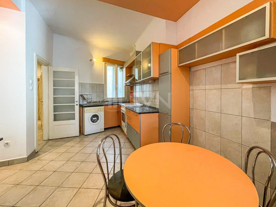 Apartament, 4 camere Bucuresti/Universitate (s1)