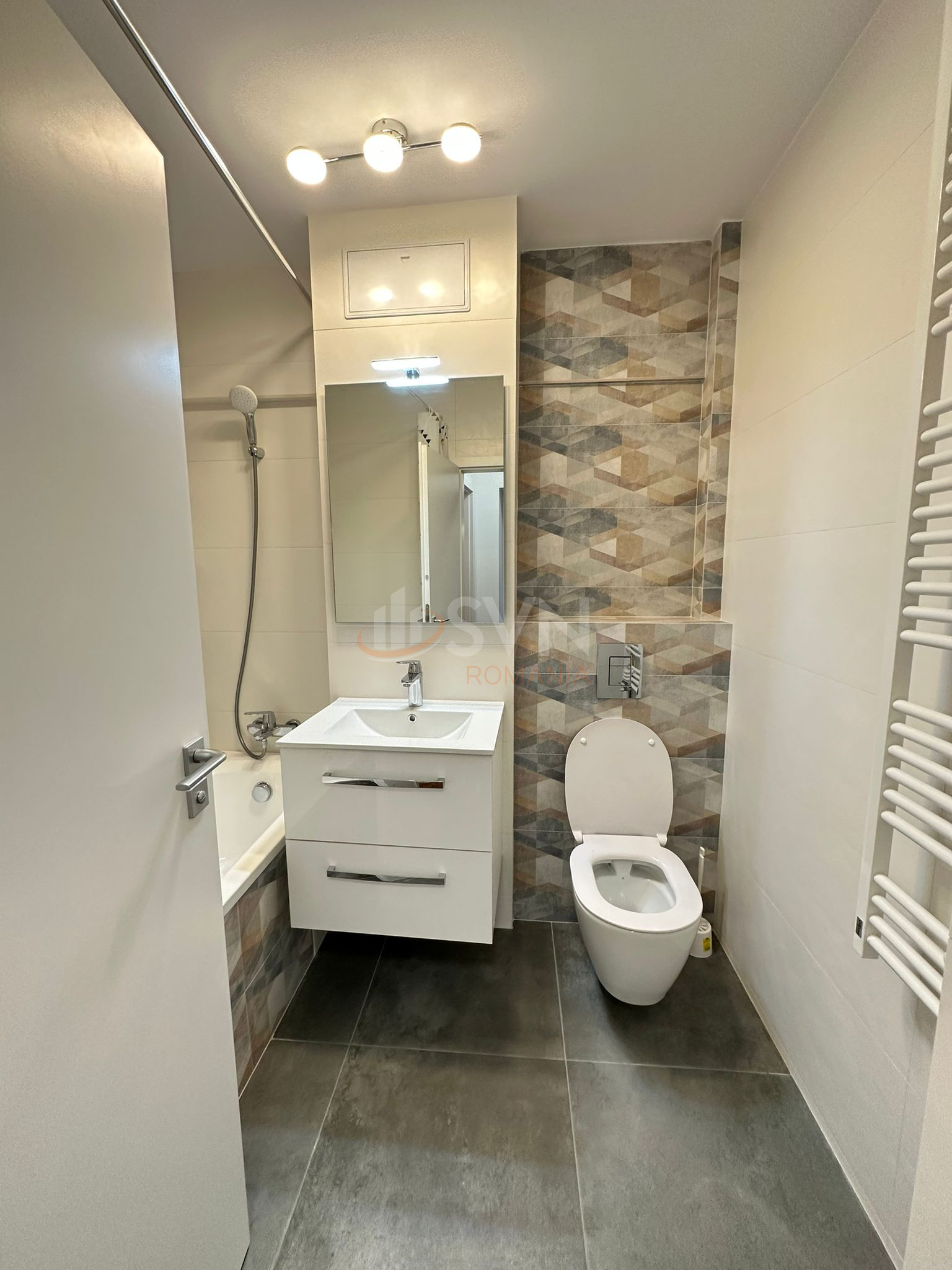 Apartament, 4 camere Bucuresti/Piata Universitatii