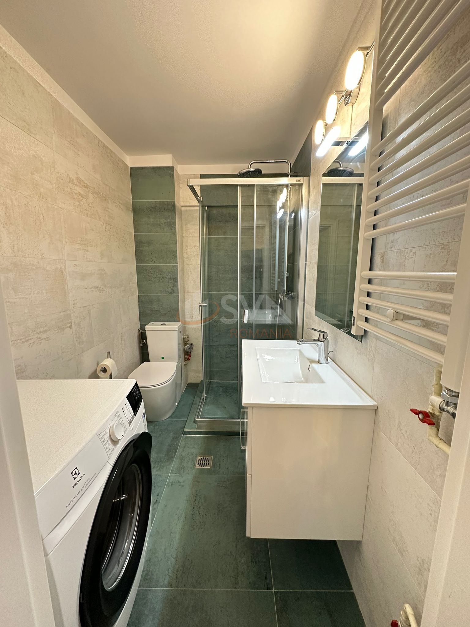 Apartament, 4 camere Bucuresti/Piata Universitatii