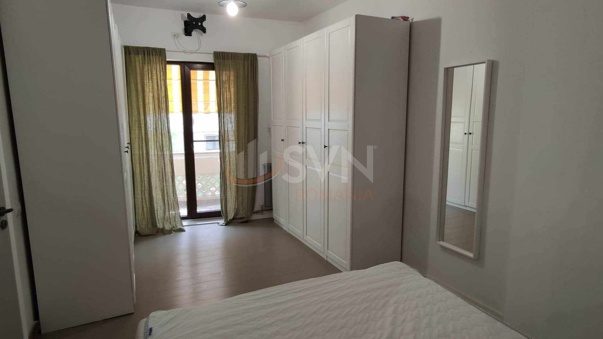 Apartament, 4 camere Bucuresti/Piata Victoriei