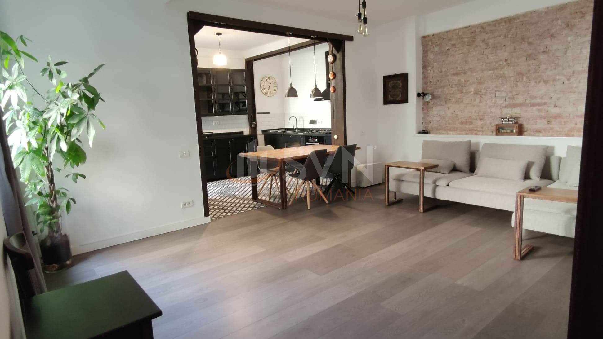Apartament, 4 camere Bucuresti/Piata Victoriei