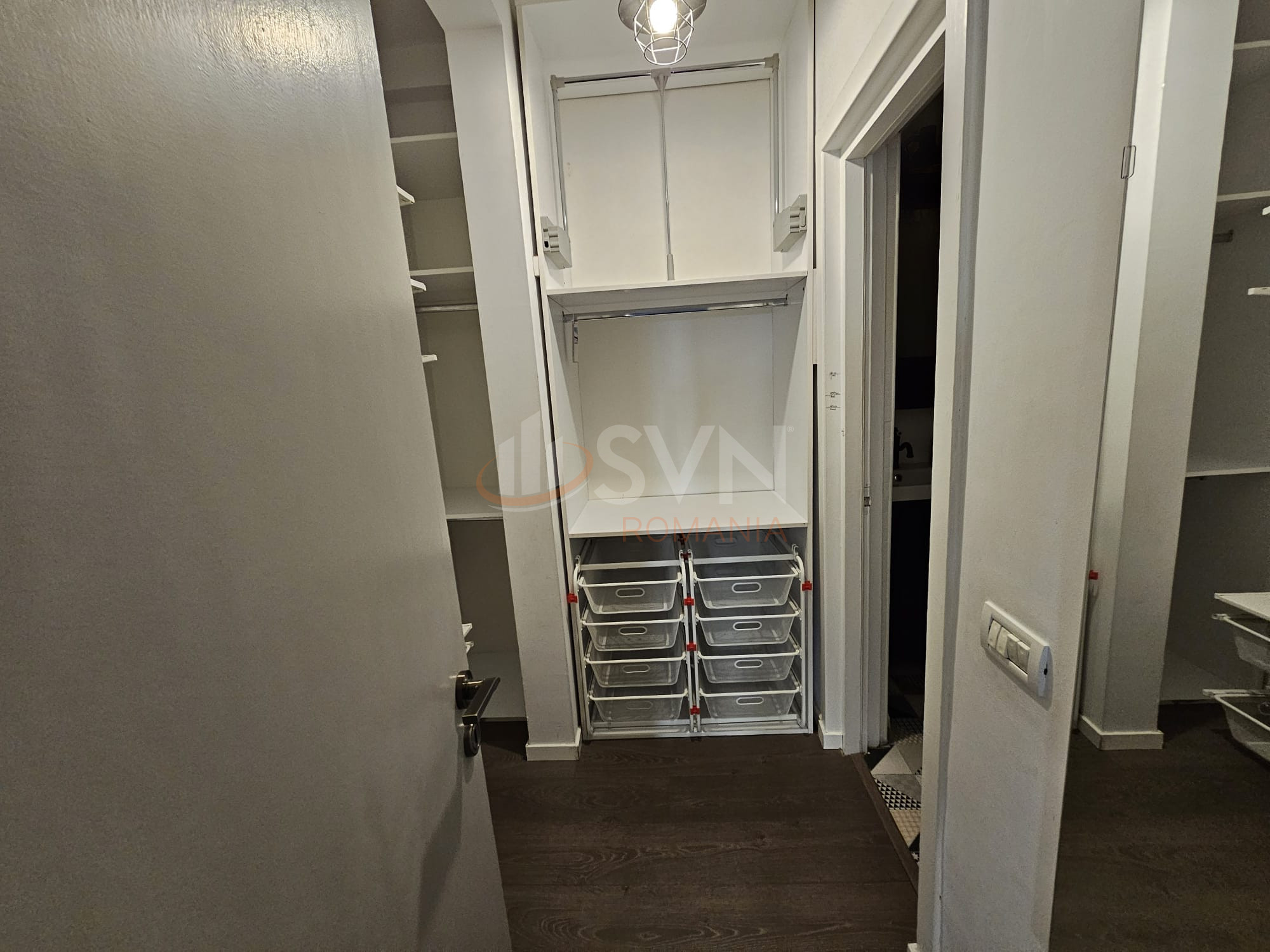 Apartament, 4 camere Bucuresti/Piata Victoriei