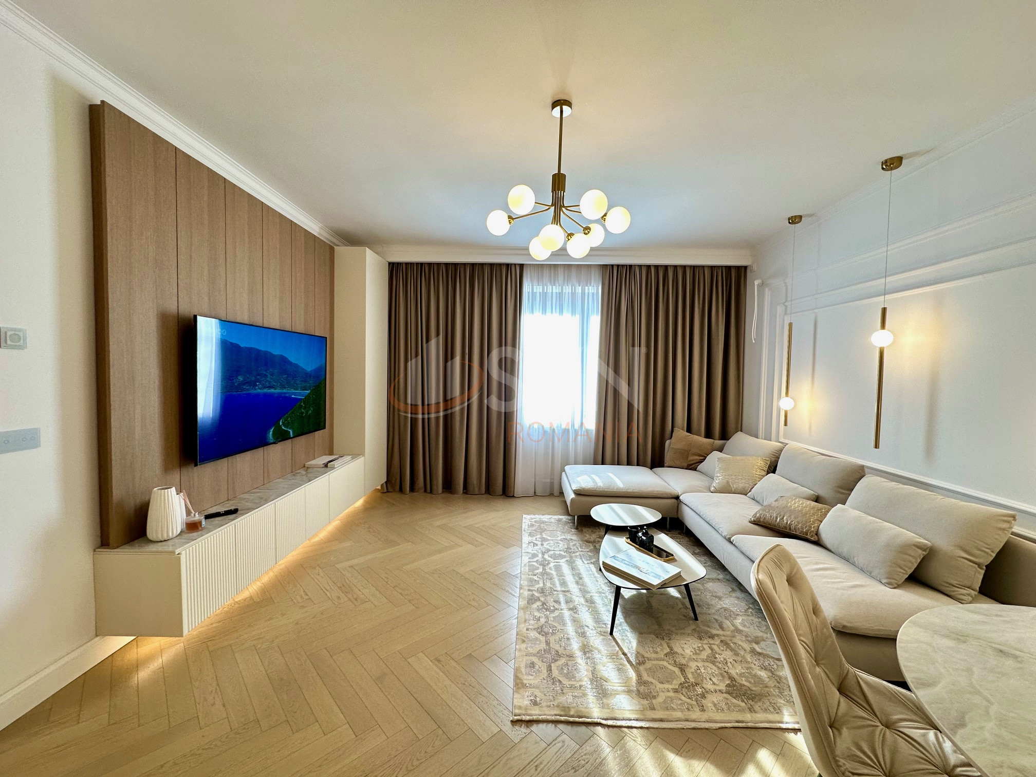 Apartament, 4 camere Bucuresti/Arcul De Triumf