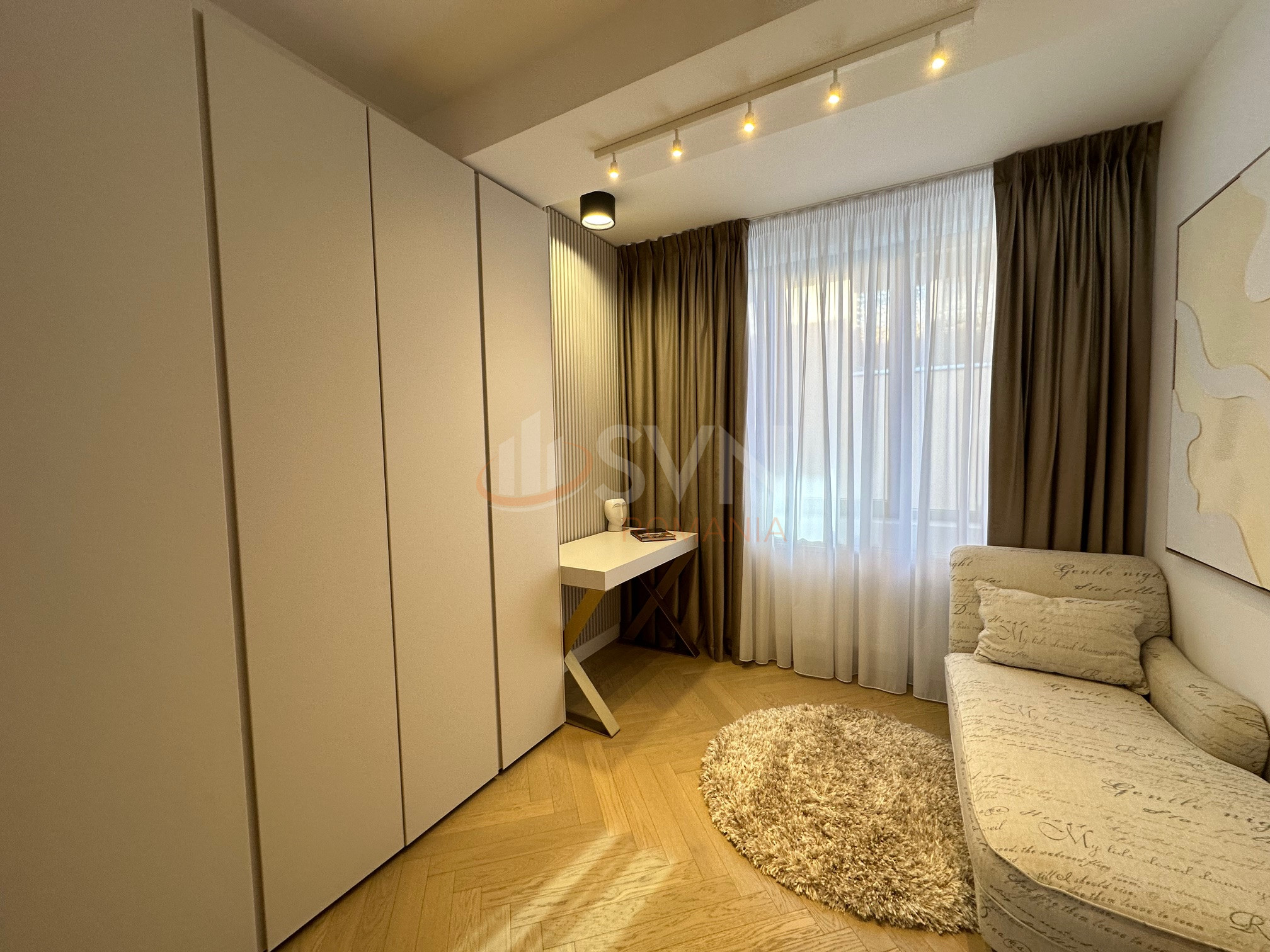 Apartament, 4 camere Bucuresti/Arcul De Triumf