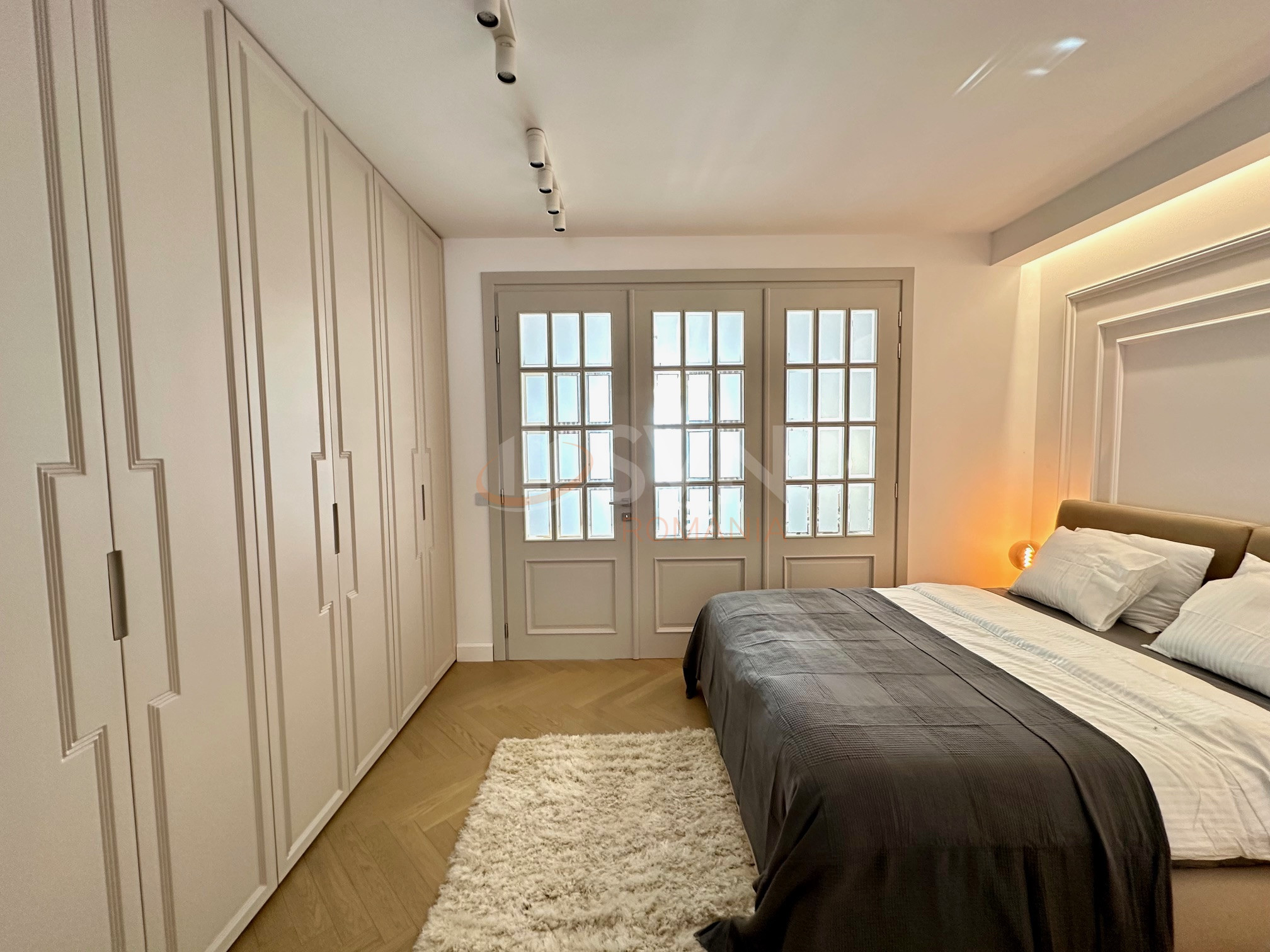 Apartament, 4 camere Bucuresti/Arcul De Triumf
