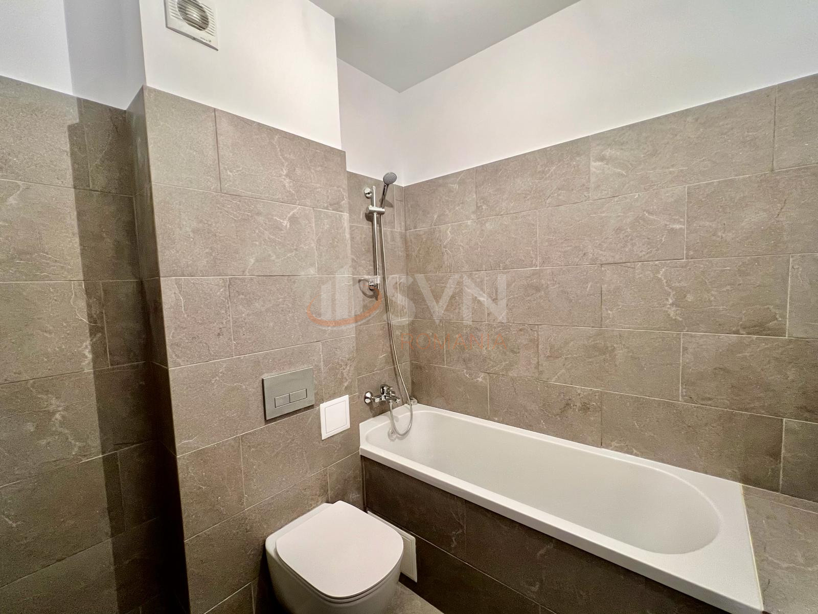 Apartament, 4 camere Bucuresti/Bucurestii Noi