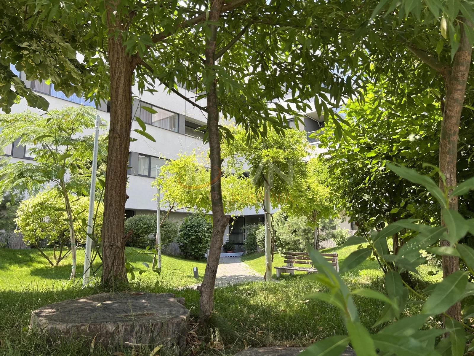 Apartament, 4 camere Bucuresti/Bucurestii Noi