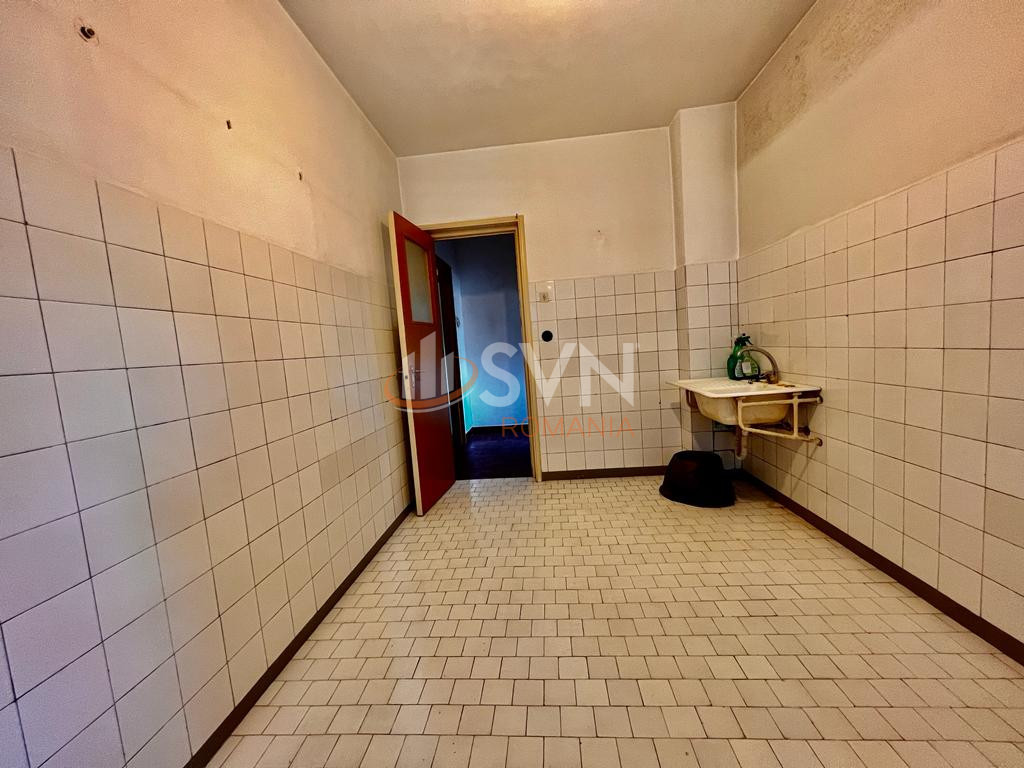 Apartament, 4 camere Bucuresti/Calea Victoriei