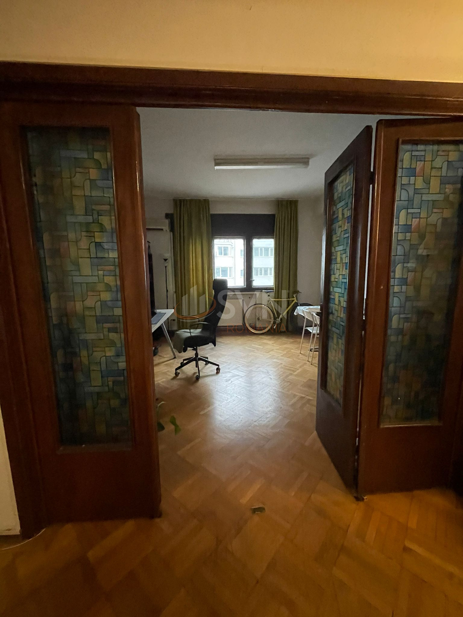 Apartament, 4 camere Bucuresti/Calea Victoriei