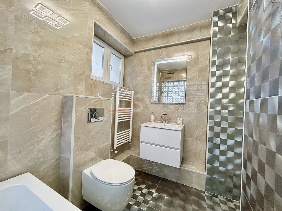 Apartament, 4 camere Bucuresti/Straulesti