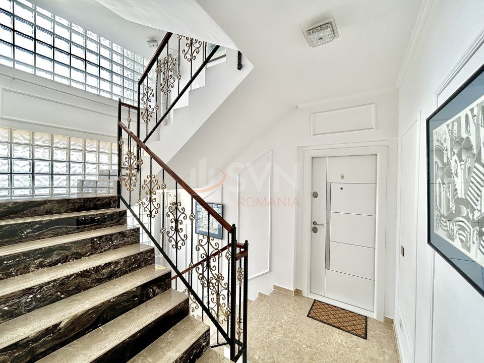 Apartament, 4 camere Bucuresti/Straulesti