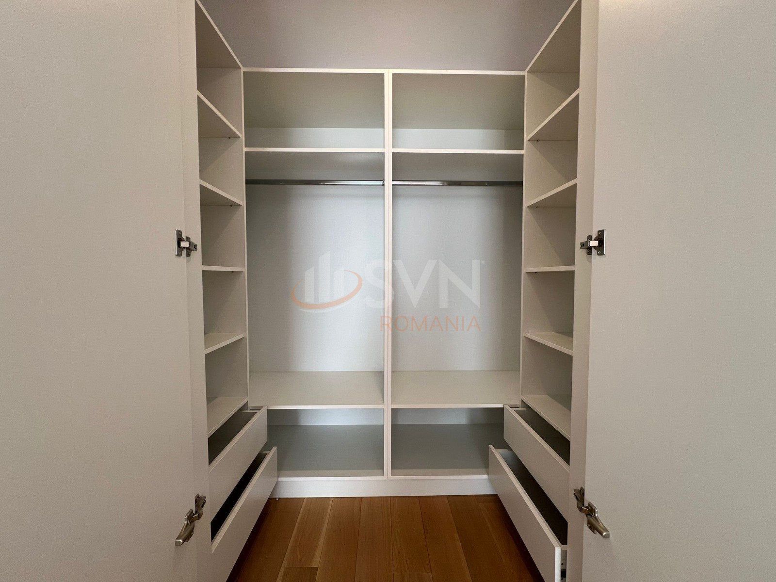 Apartament, 4 camere Bucuresti/Herastrau