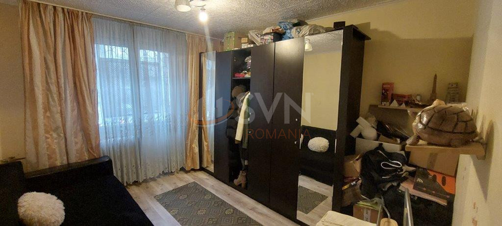Apartament, 4 camere Bucuresti/Crangasi