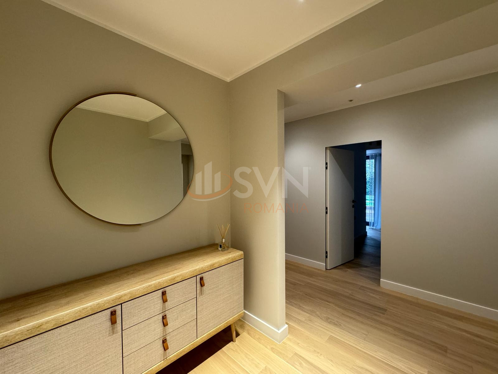 Apartament, 4 camere Bucuresti/Herastrau