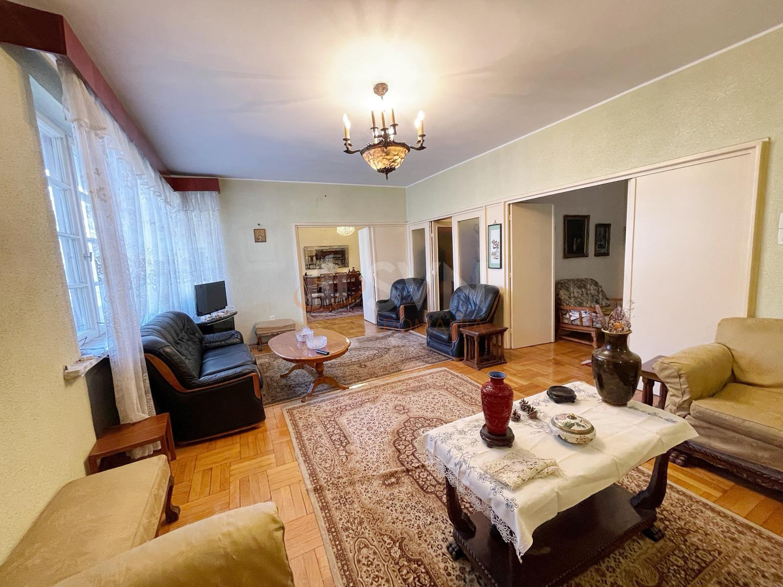 Apartament, 4 camere Bucuresti/Capitale