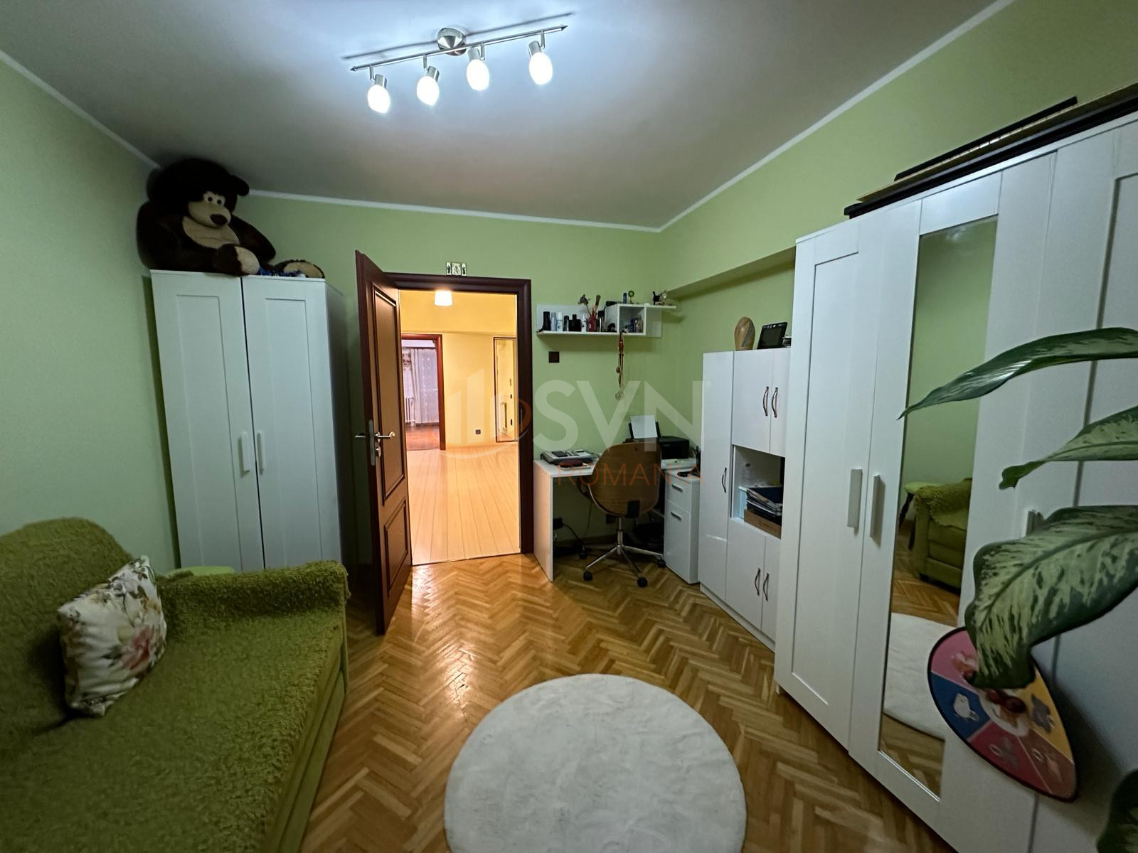 Apartament, 4 camere Bucuresti/Piata Unirii (s3)
