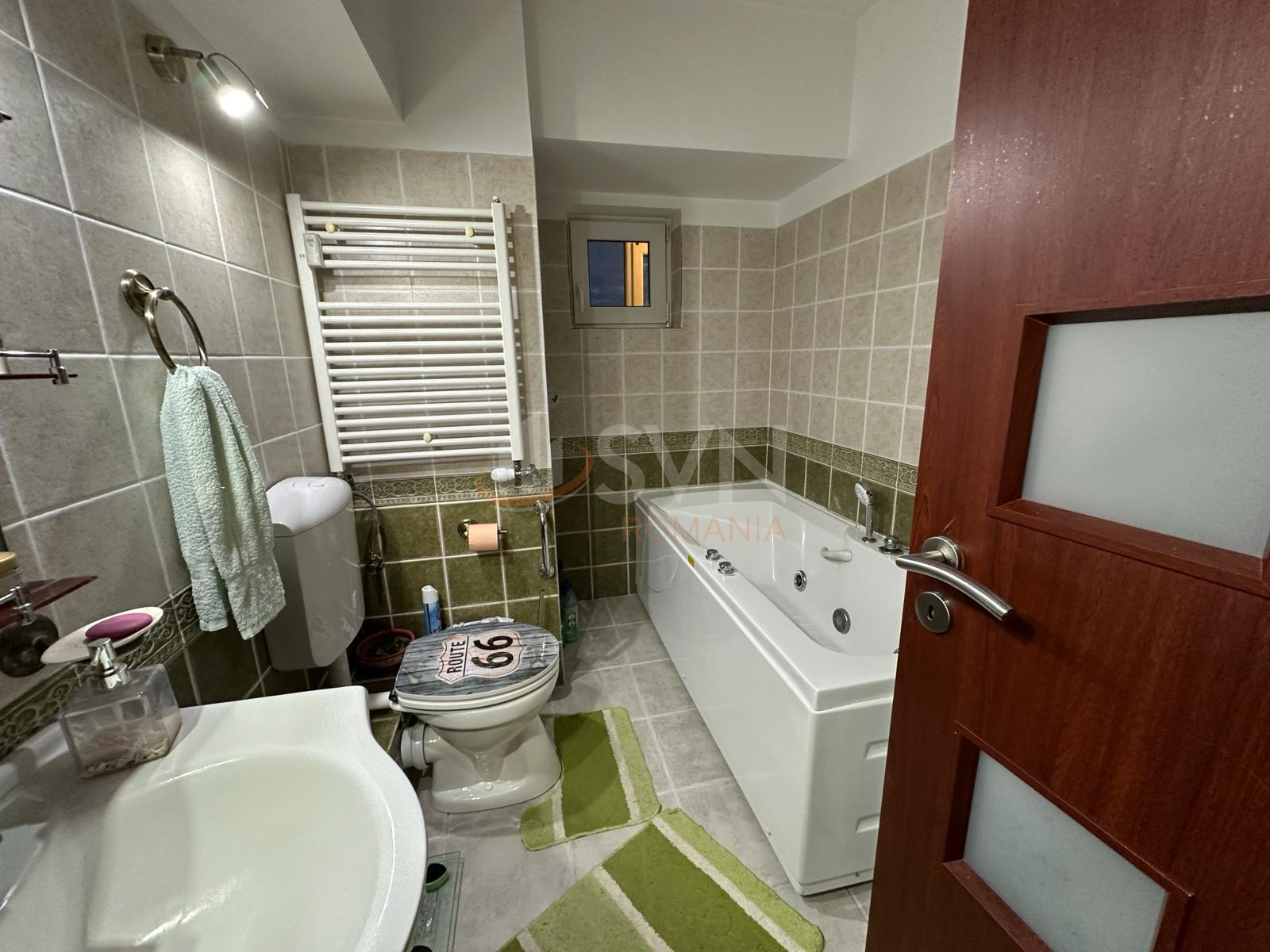 Apartament, 4 camere Bucuresti/Piata Unirii (s3)