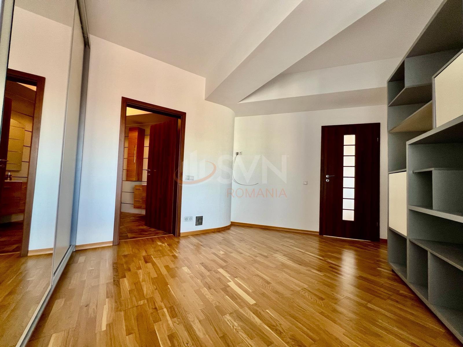 Apartament, 4 camere Bucuresti/Vitan