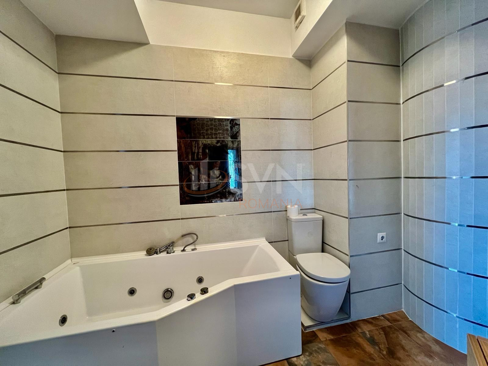 Apartament, 4 camere Bucuresti/Vitan