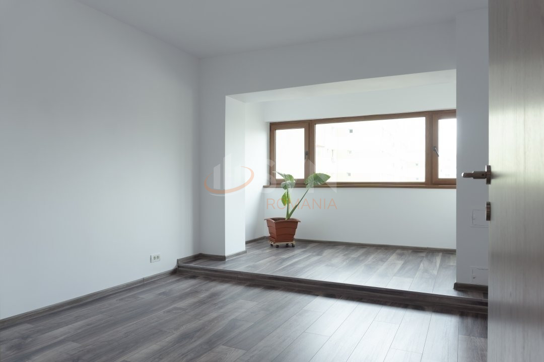 Apartament, 4 camere Bucuresti/Iancului