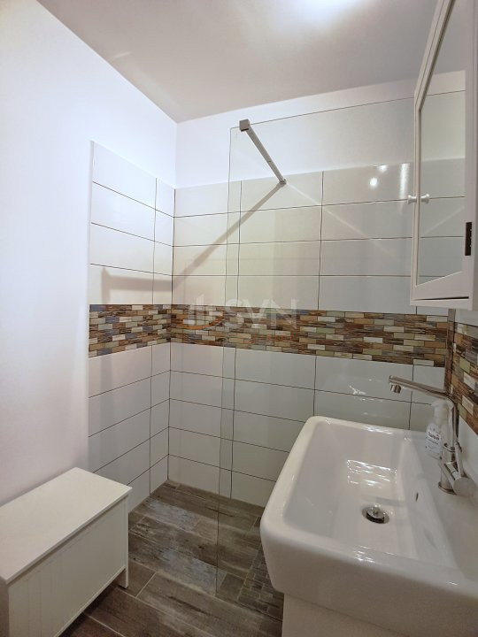 Apartament, 4 camere Bucuresti/Iancului